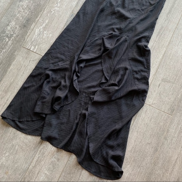 🔥🔥BILLABONG - RUFFLE MAXI DRESS🔥🔥 - Picture 4 of 6